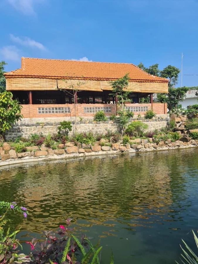 Suoi Rao Valley - Cach Ho Tram 17Km Bà Rịa Eksteriør bilde