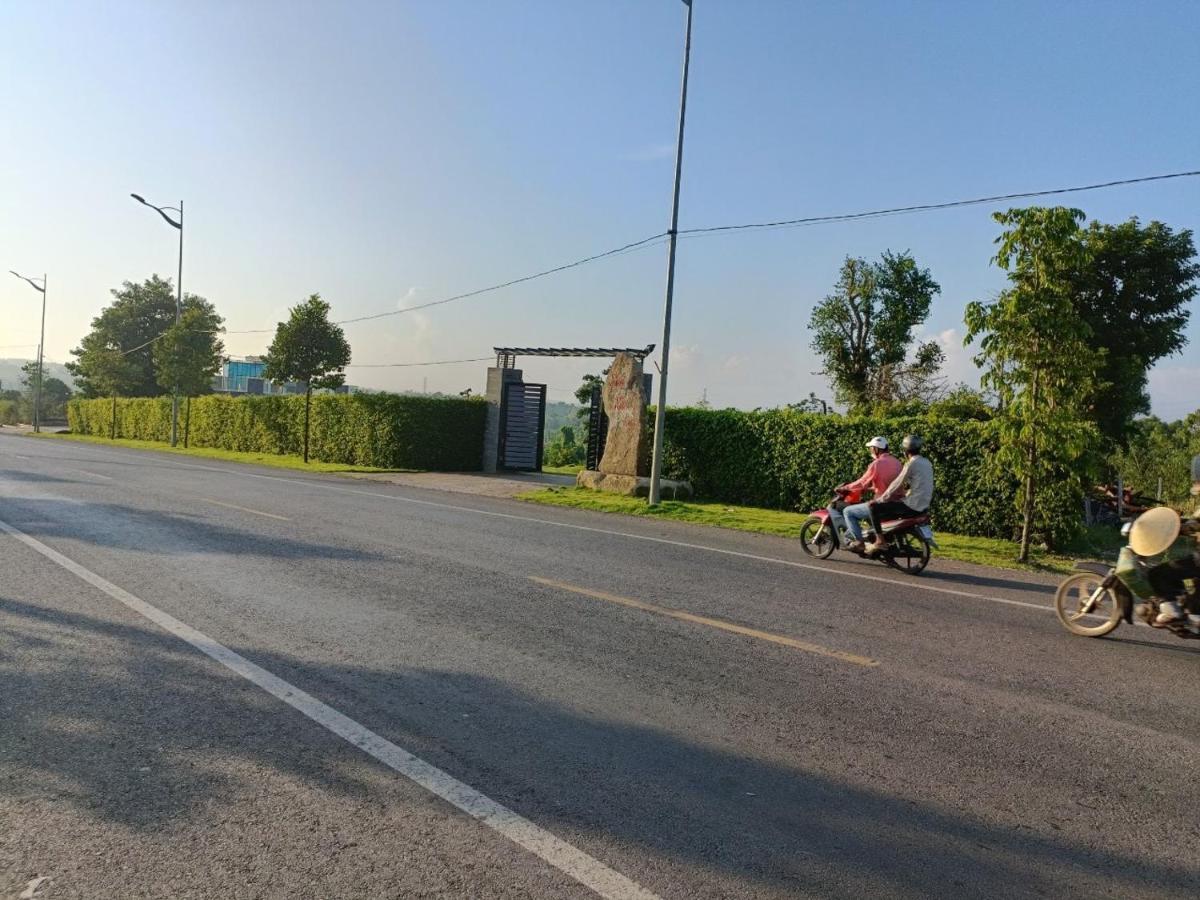 Suoi Rao Valley - Cach Ho Tram 17Km Bà Rịa Eksteriør bilde