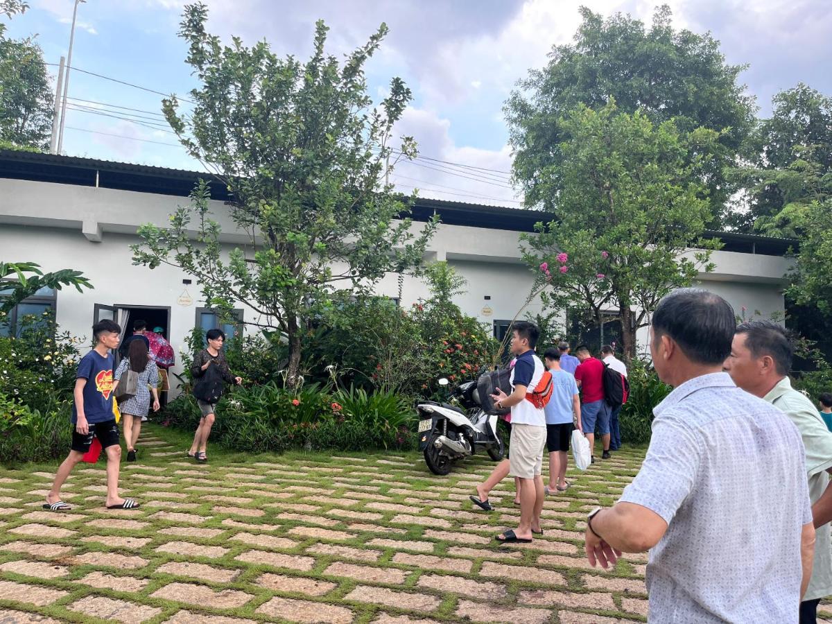 Suoi Rao Valley - Cach Ho Tram 17Km Bà Rịa Eksteriør bilde